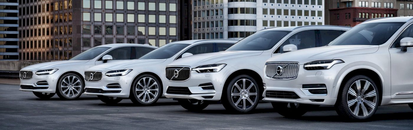 Volvo_S90_V90_XC60_XC90_Inscription_Parkhausdach_TIM00200_processed.jpg